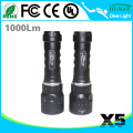 China supplier hot selling 18650 battery rechargeable dive light led